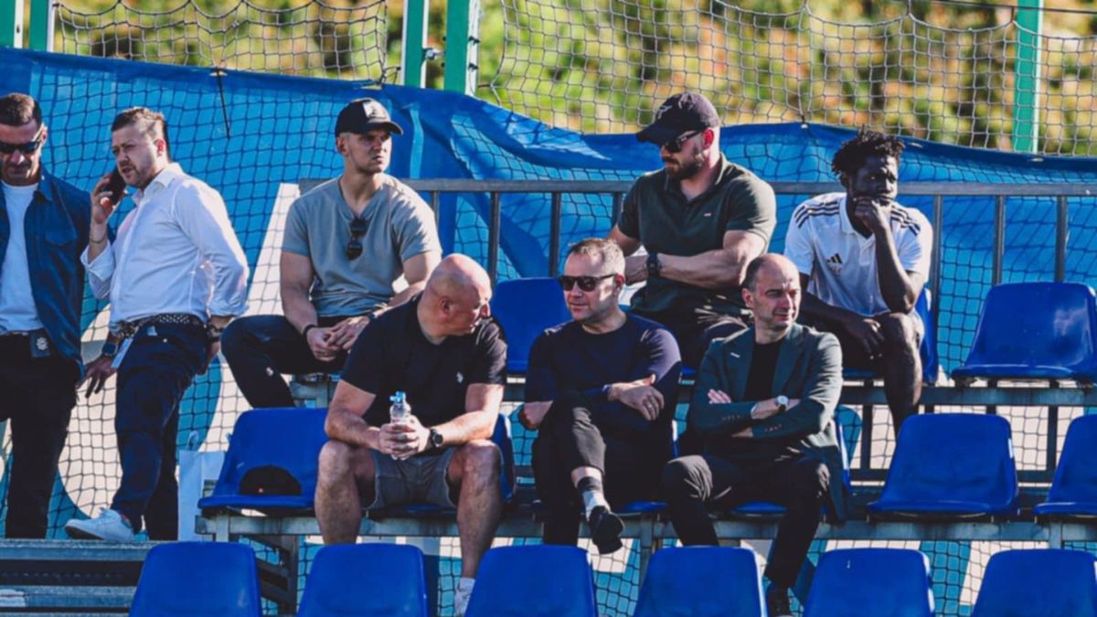 Karol Nawrocki na meczu Rakowa